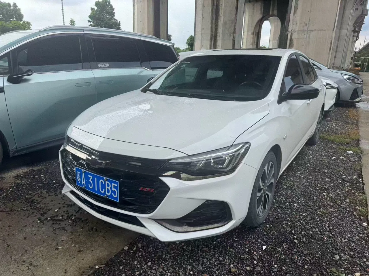 Open image lightbox: Chevrolet 2022 Cruze RS 48V 1.3T 330T carefree automatic gear