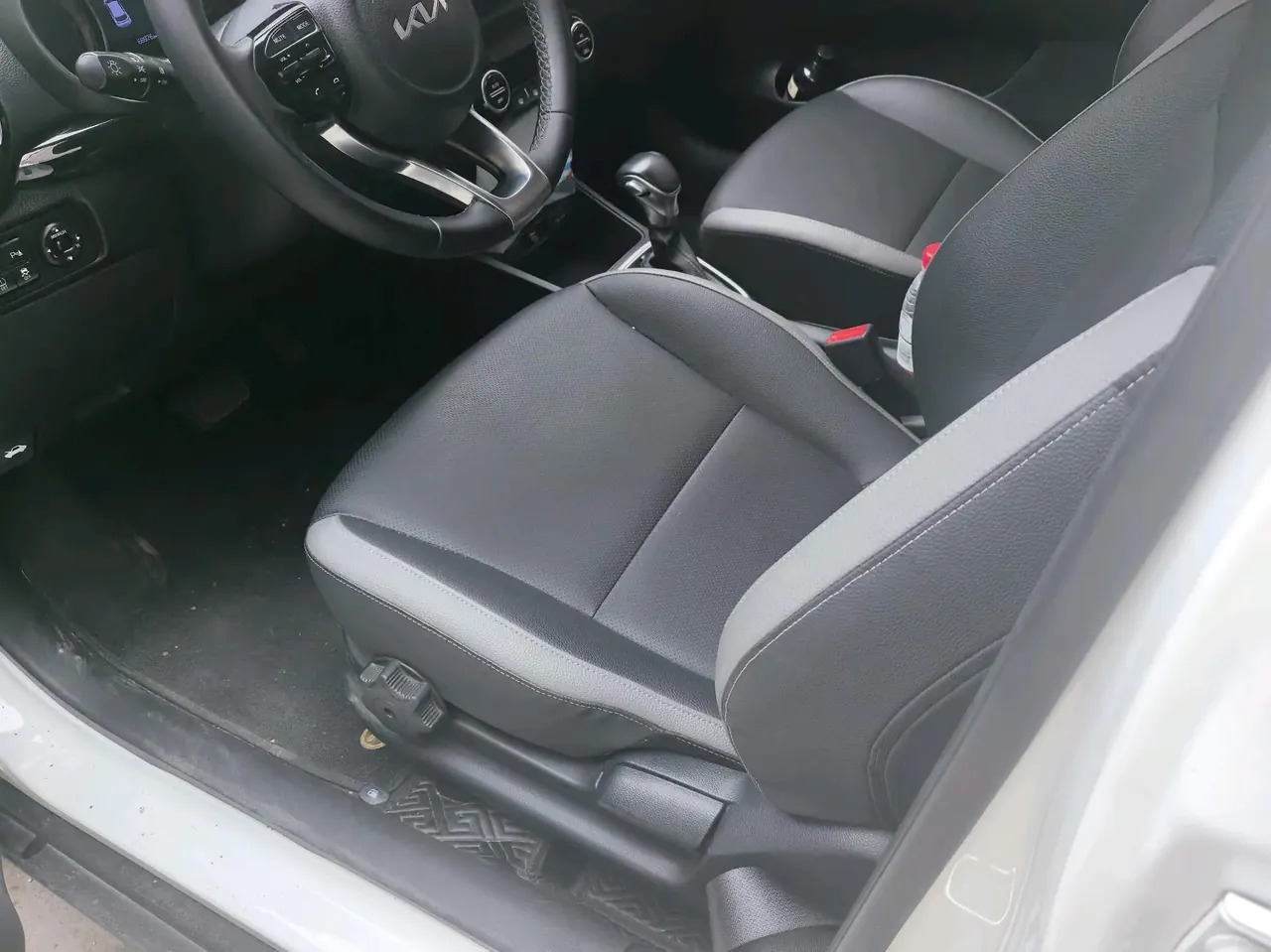 Kia 2021 Yi Run 1.4 Stepless Sunroof Automatic Transmission 11