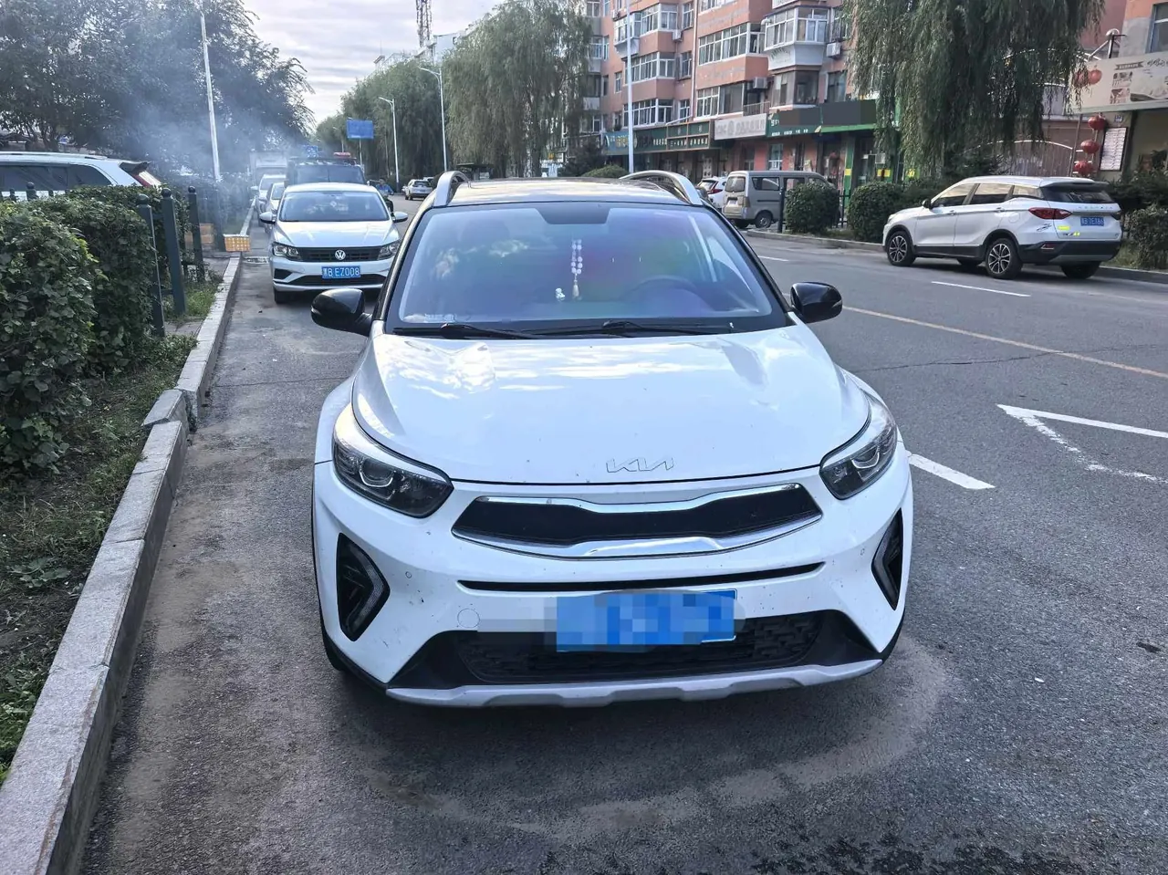 Kia 2021 Yi Run 1.4 Stepless Sunroof Automatic Transmission 2