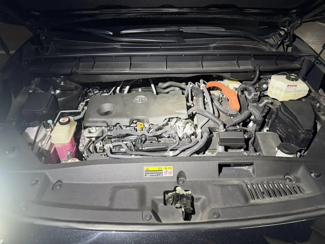 Toyota 2021 Crown Land Release 2.5 Stepless Four-wheel Drive Deluxe Edition Automatic Gear 6
