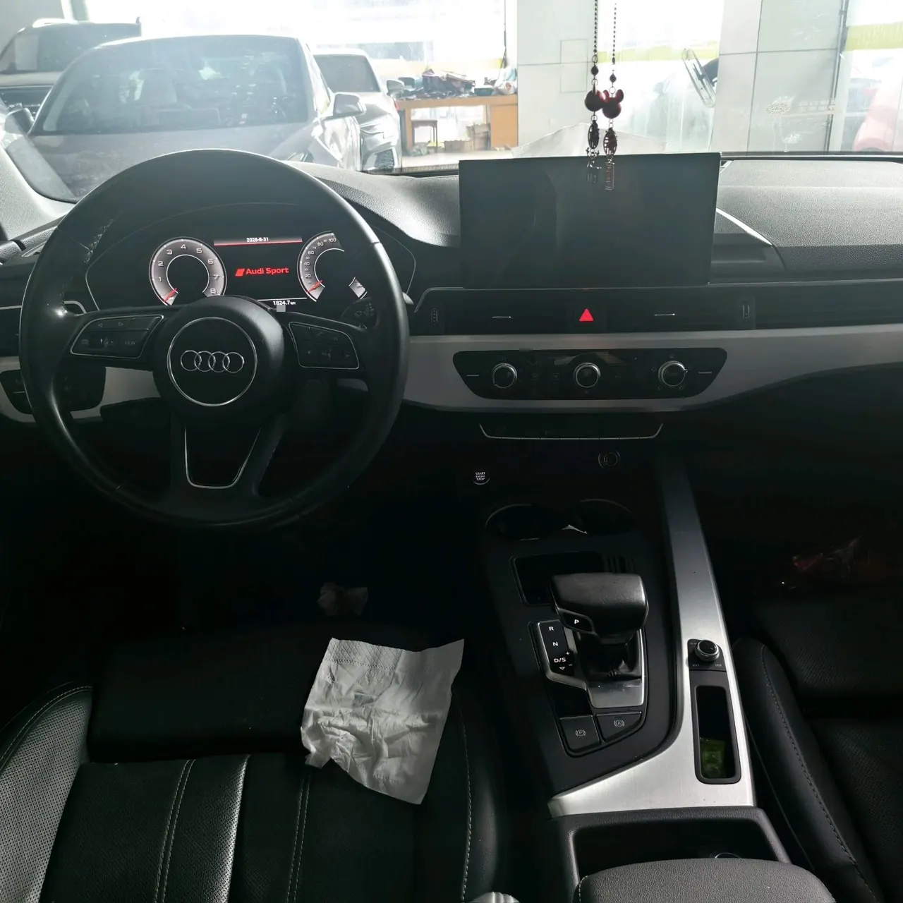 Audi 2022 A4L 2.0TFSI 40TFSI Fashion Dynamic Automatic 3