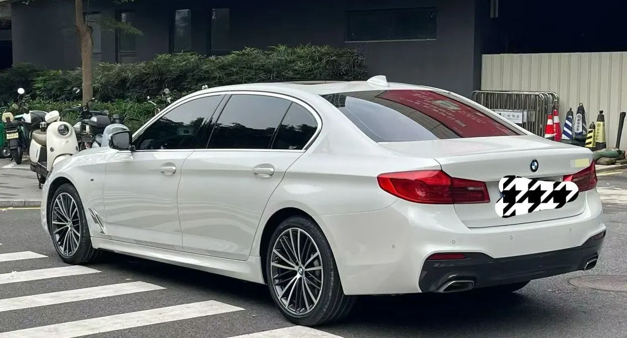 BMW 5 Series 2020 530Li 2.0T Exclusive M Sports Suit Automatic Gear 5