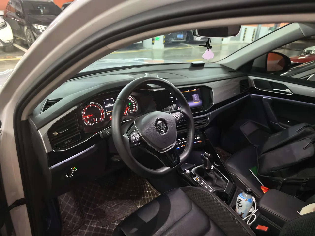 Volkswagen 2020 Tanyue 1.4TSI 280TSI Two-Drive Deluxe Smart Joint Edition Automatic Gear 4