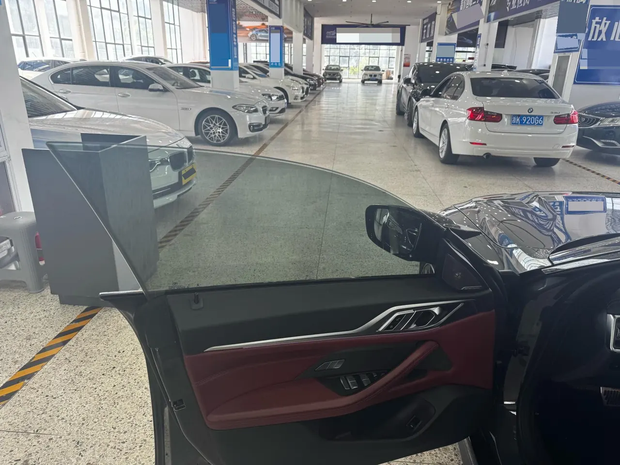 BMW 4 Series (Imported) 2022 430i Four-Door Coupe 2.0T M Sports Obsidian Night Suit Automatic Gear 5