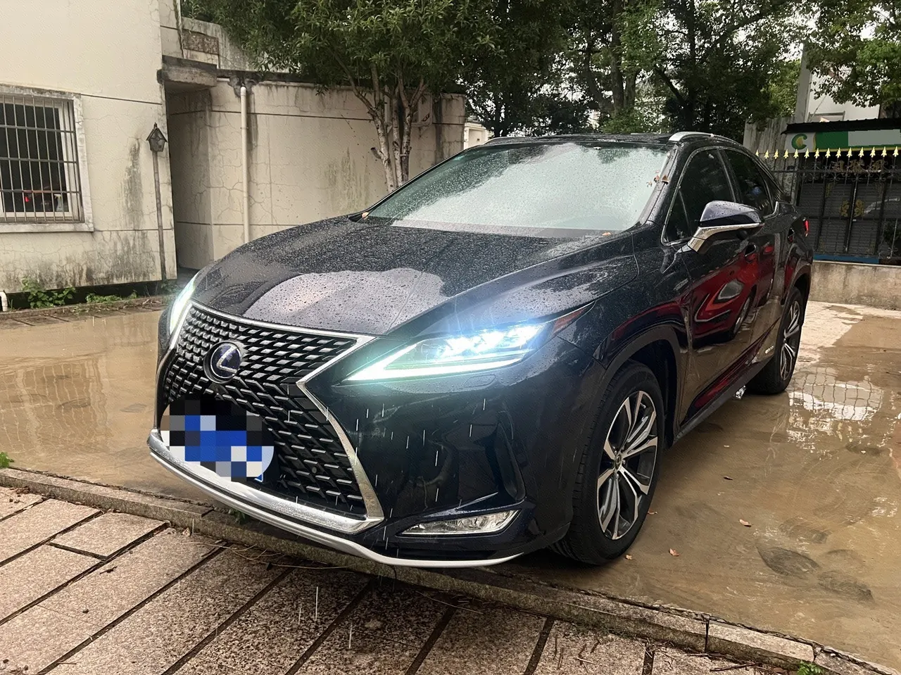 打开图片灯箱:Lexus RX (Imported) 2020 RX450h 3.5 Stepless Four-wheel Drive Elegant Automatic Gear