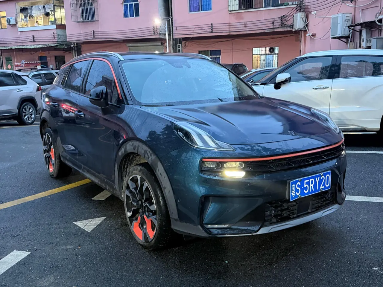 LYNK&amp;CO 2020 LYNK&amp;CO 06 1.5TD Yao Halo automatic gear 3
