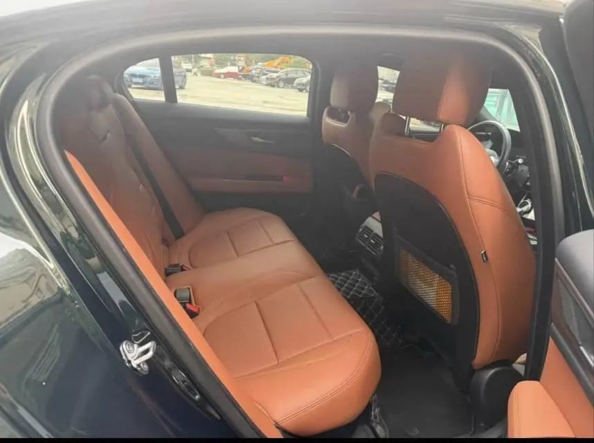 Jaguar 2022 XEL 2.0T 250PS R-DYNAMIC S Enterprising Sports Edition Automatic Gear 5