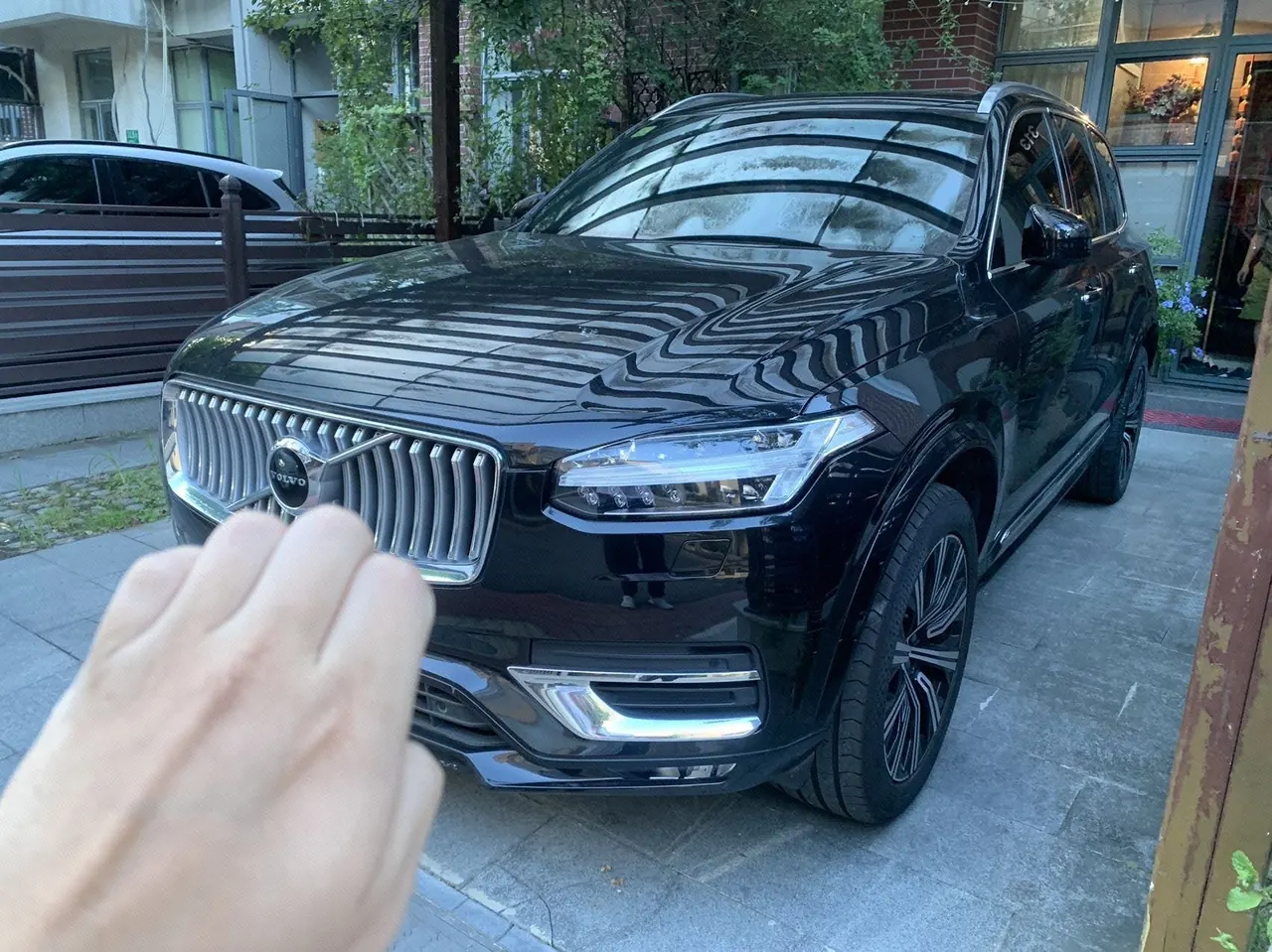 Volvo XC90 (Imported) 2021 XC90 48V 2.0T B6 Zhiyi Deluxe Edition 7-seat Automatic Gear - View 1