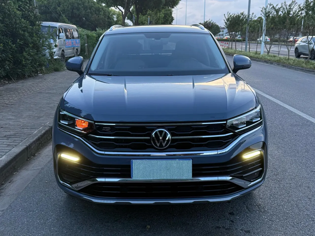 Volkswagen 2020 Tanyue X 2.0TSI 330TSI Two-Drive Distinguished Intelligent Joint Edition Automatic Gear 2