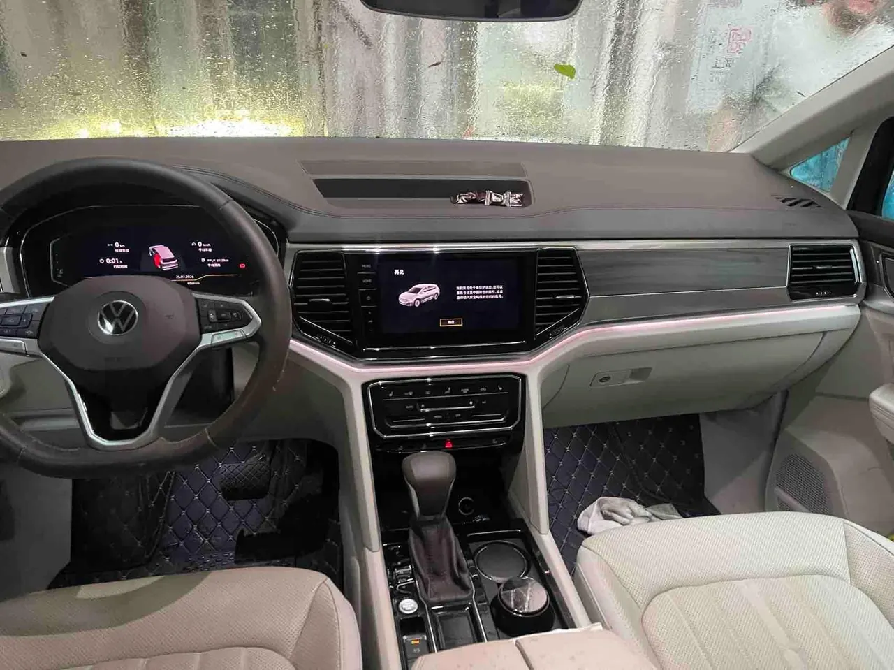Volkswagen 2020 models of Viran (Viloran) 2.0TSI 330TSI Deluxe Edition Automatic Gear 7