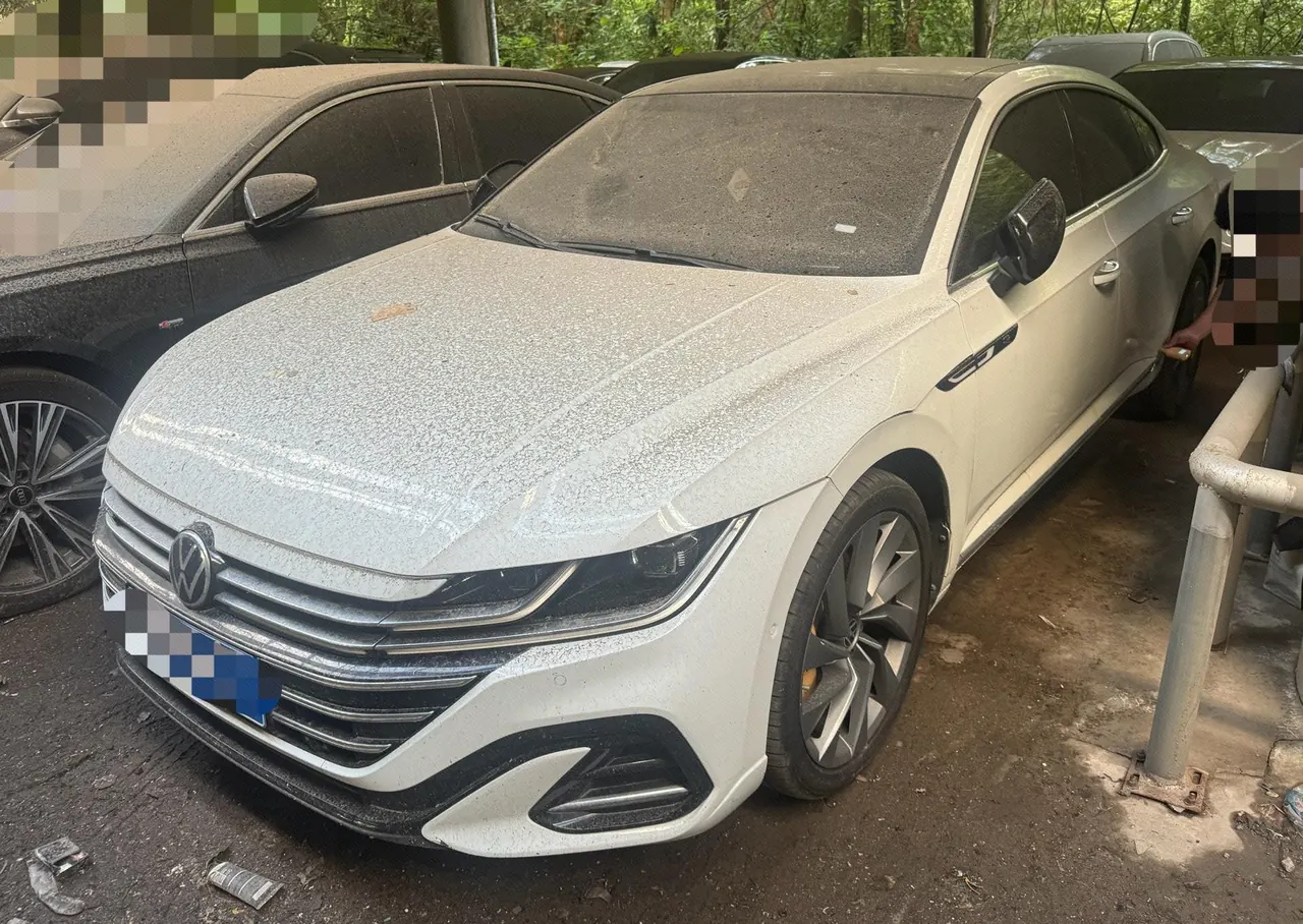 Open image lightbox: Volkswagen 2021 CC 2.0TSI 380TSI eye-catching automatic gear