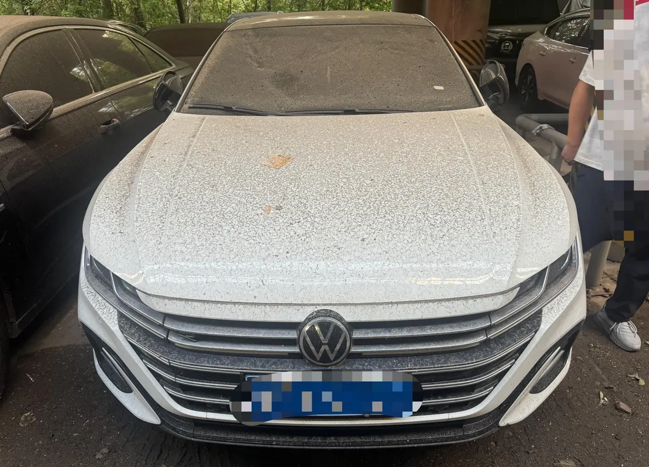 Volkswagen 2021 CC 2.0TSI 380TSI eye-catching automatic gear 2