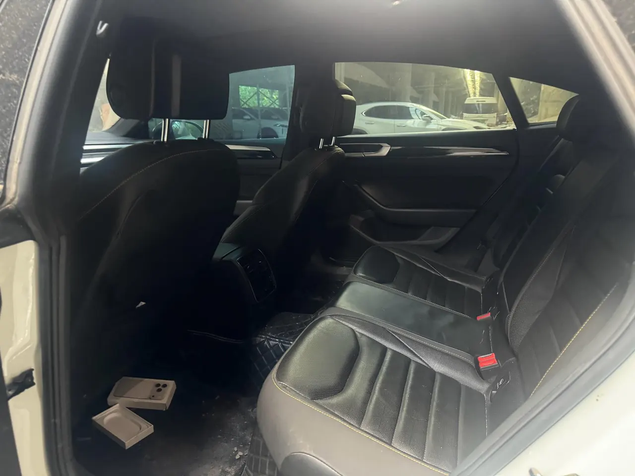 Volkswagen 2021 CC 2.0TSI 380TSI eye-catching automatic gear 6