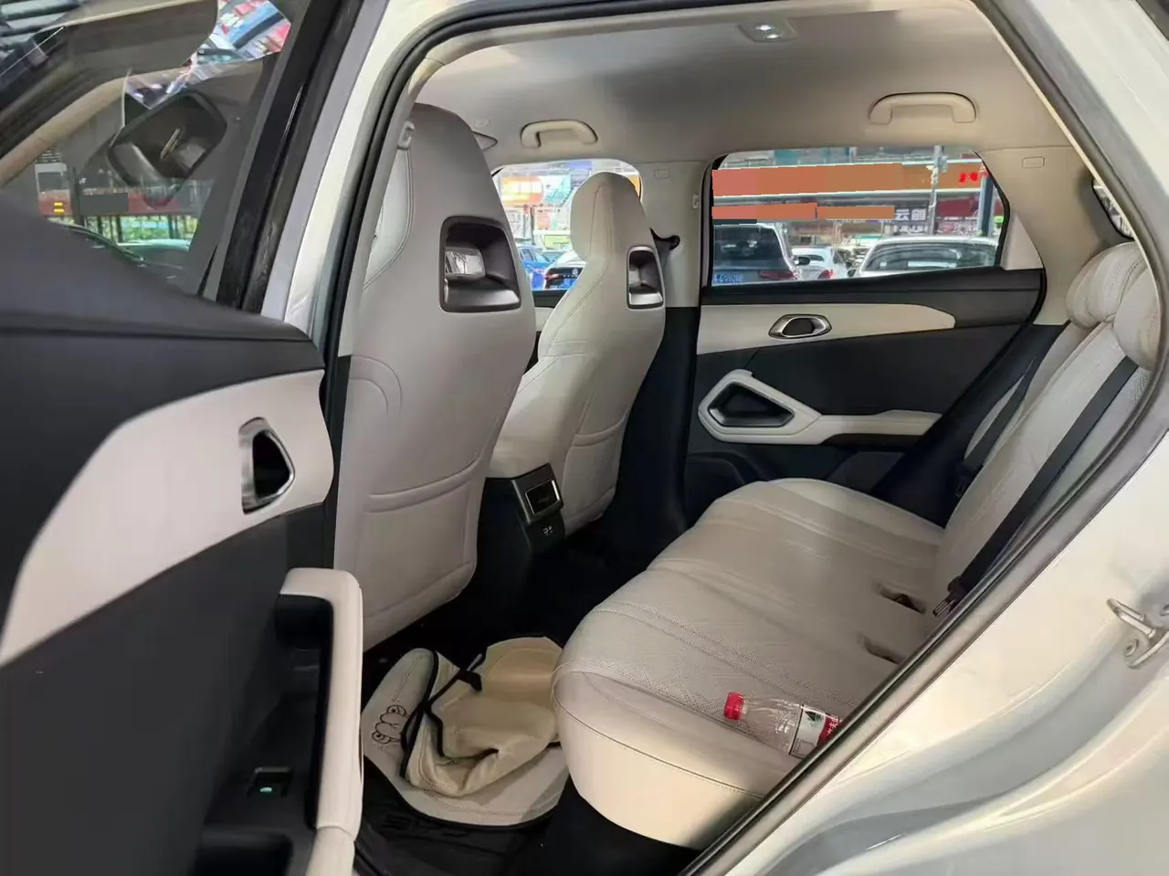 BYD 2024 Yuan UP 401KM Leading Automatic Gear 5