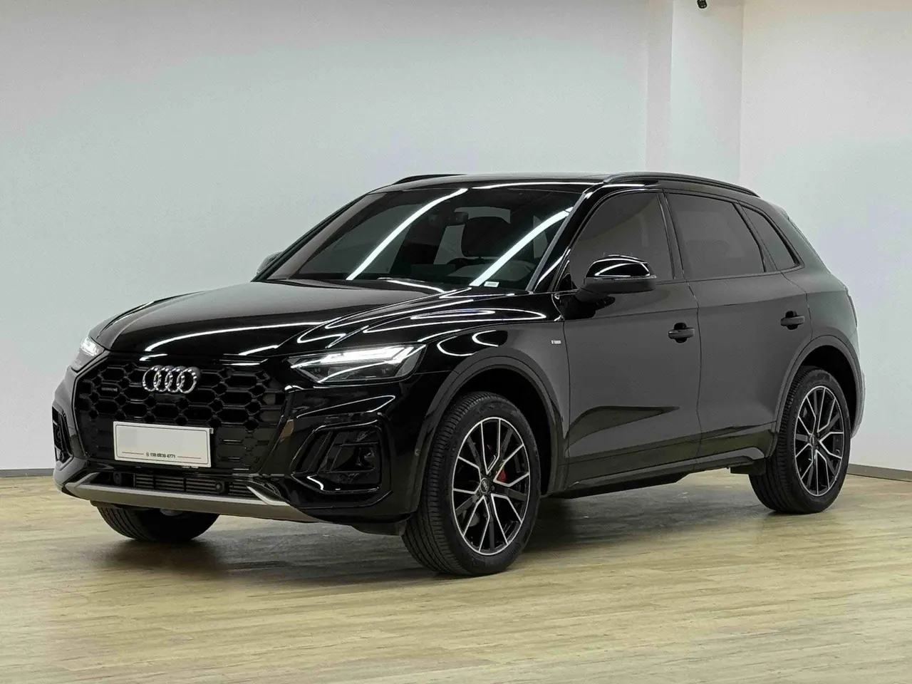 Open image lightbox: Audi 2024 Q5L 2.0TFSI 40TFSI luxury dynamic automatic
