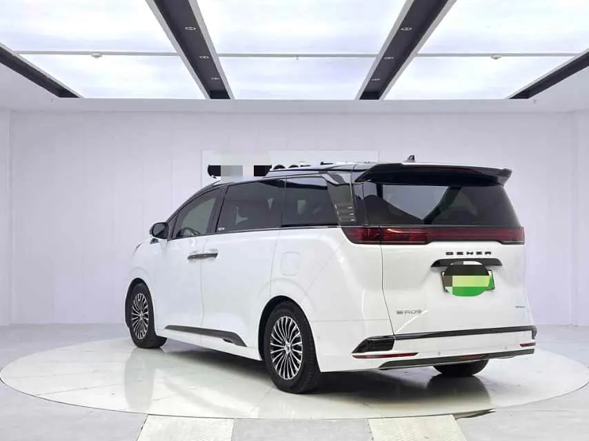 Denza 2024 Denza D9 DM-i 1.5T stepless 980 four-wheel drive flagship automatic gear 2