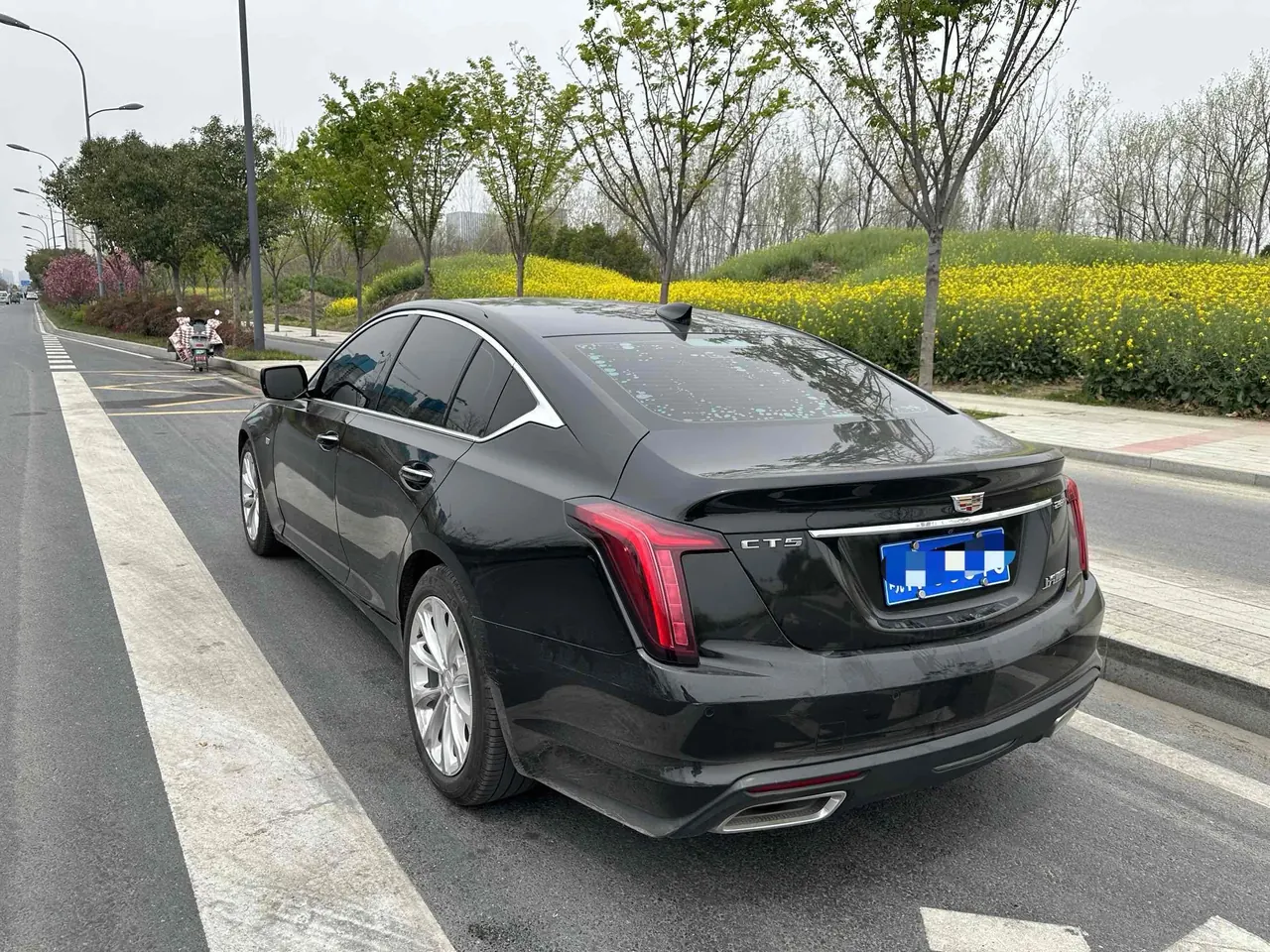 Cadillac 2023 CT5 2.0T 28T Luxury (Standard Edition) Automatic Gear 5
