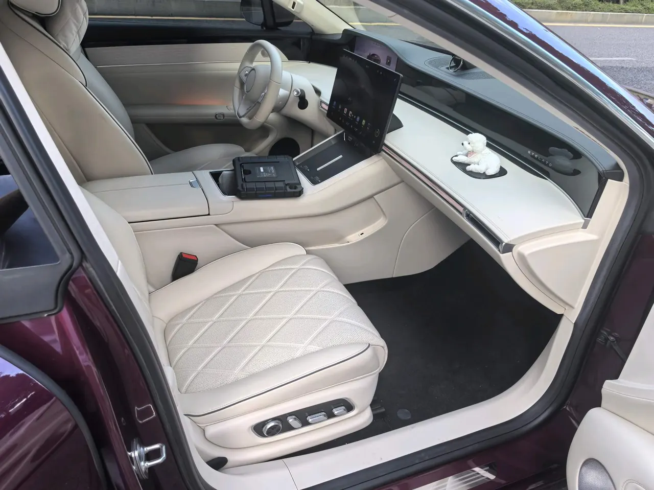 Luxeed 2024 S9 Ultra 4-wheel drive flagship automatic gear 4