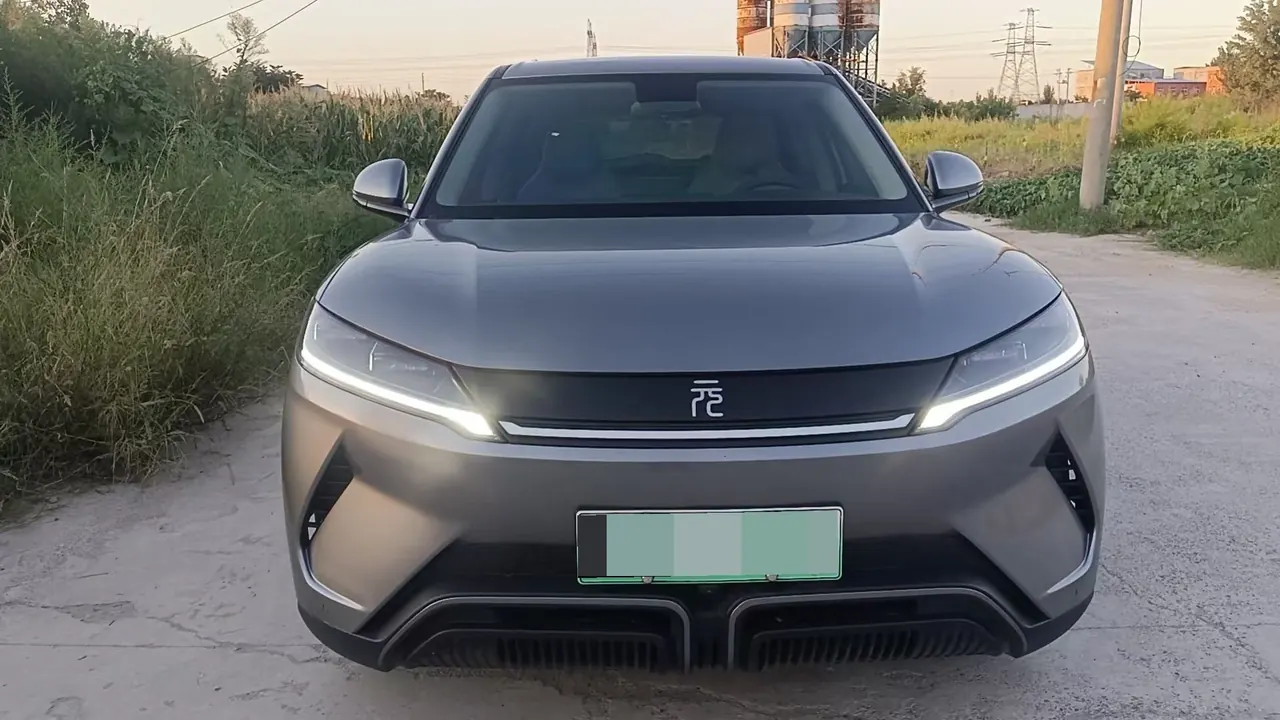 BYD 2024 Yuan UP 401KM Leading Automatic Gear 2
