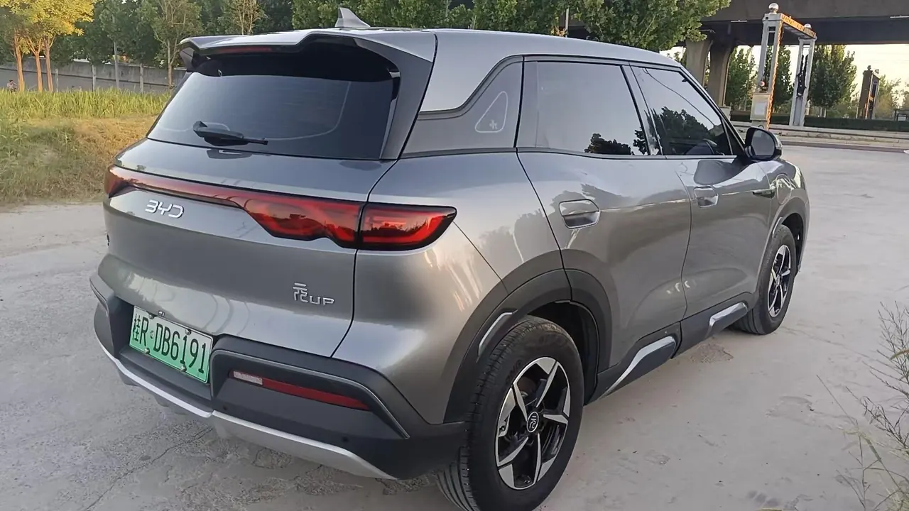 BYD 2024 Yuan UP 401KM Leading Automatic Gear 4