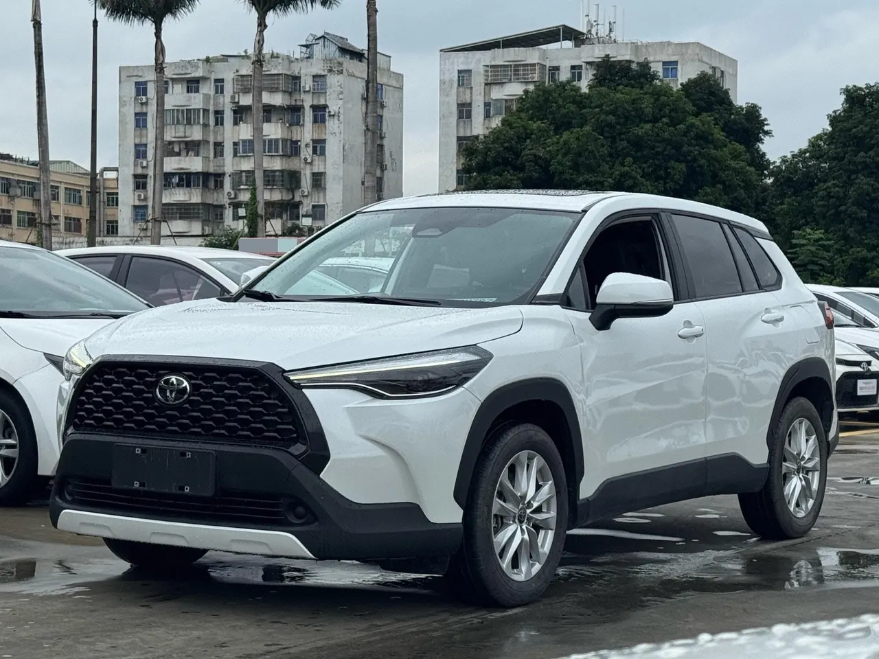 Open image lightbox: Toyota 2024 Corolla Sharp Double Engine 2.0 Stepless Intelligent Electric Hybrid Elite Automatic Gear