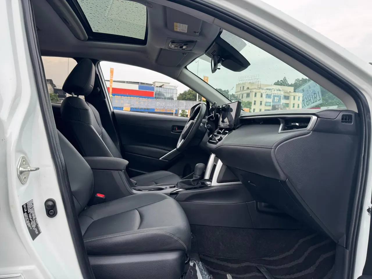 Toyota 2024 Corolla Sharp Double Engine 2.0 Stepless Intelligent Electric Hybrid Elite Automatic Gear 7