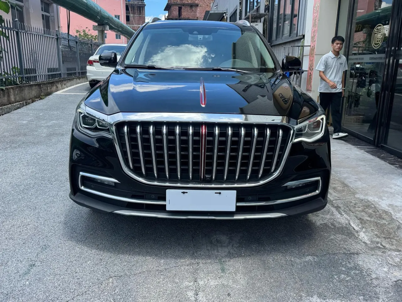 HongQi 2021 HS7 48V 2.0T Two-Drive Smart Union Flag Edition Automatic Gear 2