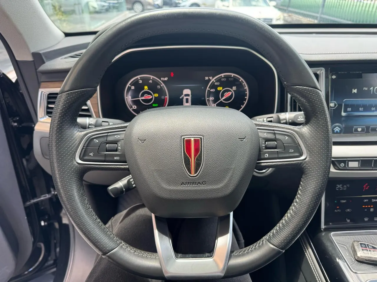 HongQi 2021 HS7 48V 2.0T Two-Drive Smart Union Flag Edition Automatic Gear 6