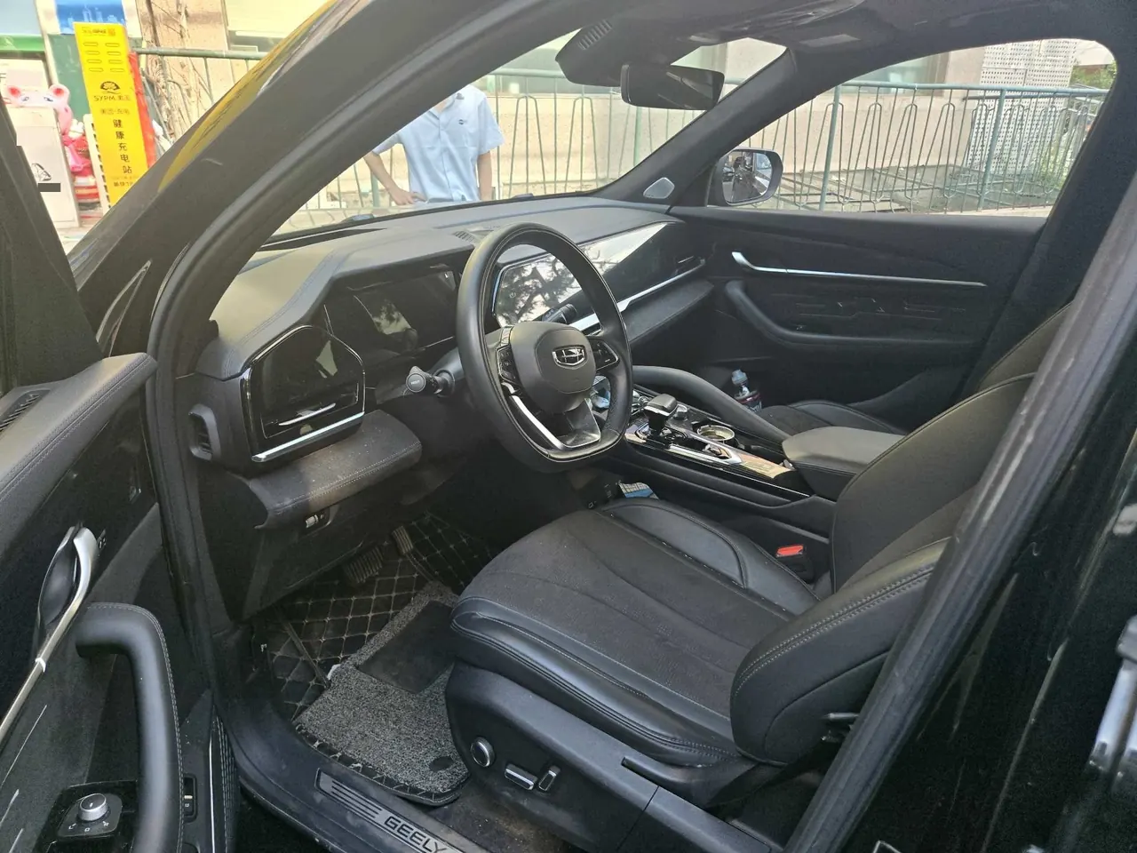 Geely 2024 XingyueL (Monjaro) 2.0TD High Power Two-Drive Enovate Edition Automatic Transmission 7