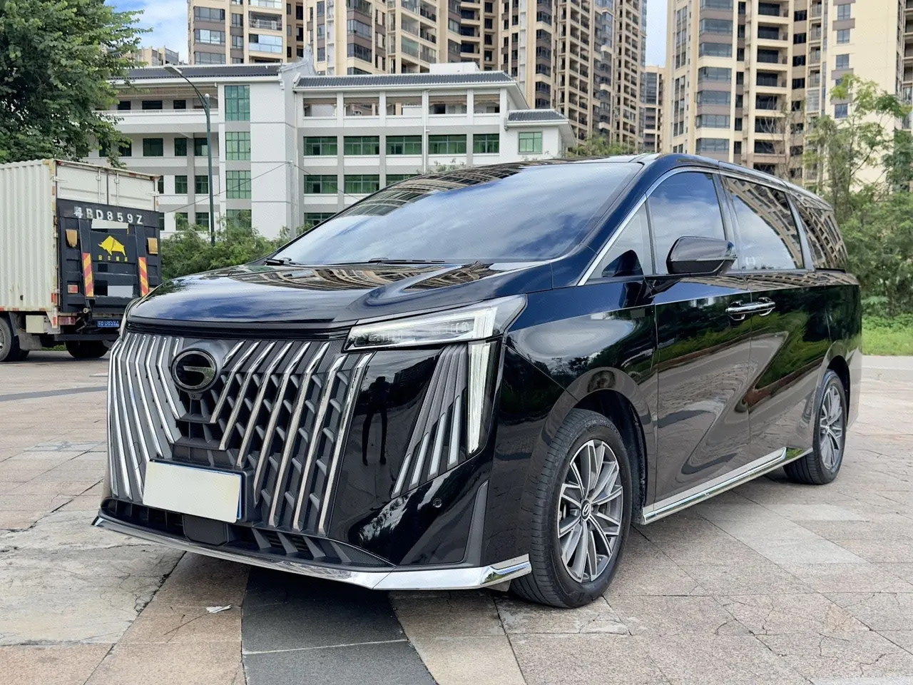 Open image lightbox: Chuanqi 2024 M8 2.0T 400T Master Series Distinguished Edition Automatic Gear