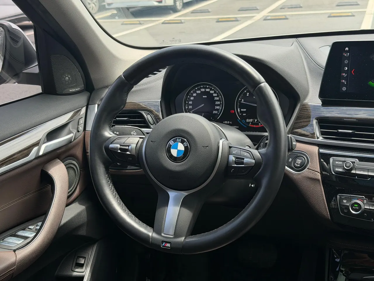 BMW 2022 X1 xDrive25Li 2.0T exclusive automatic gear 7