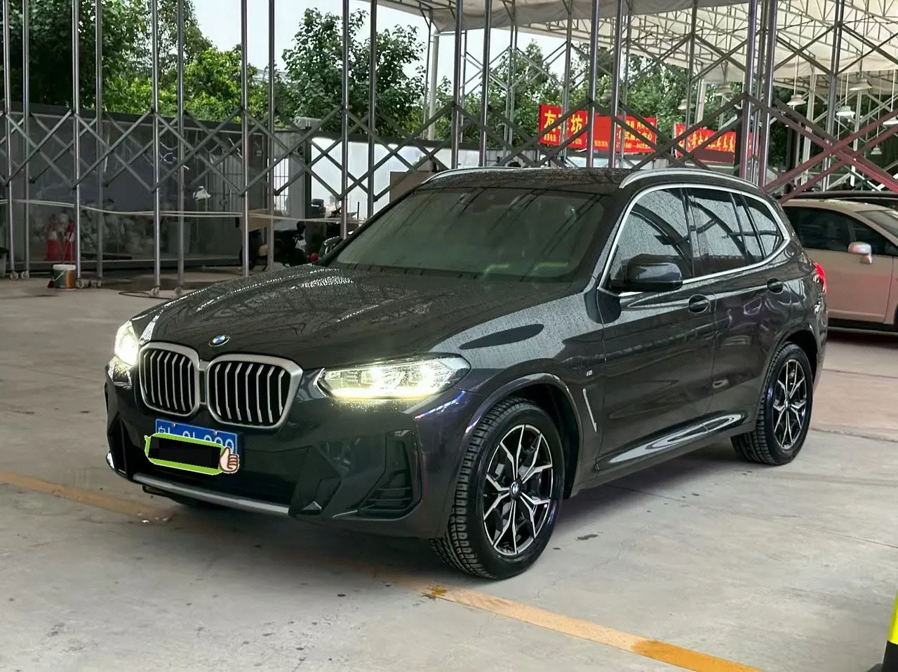 Open image lightbox: BMW 2022 X3 xDrive25i 2.0T M sports suit automatic gear