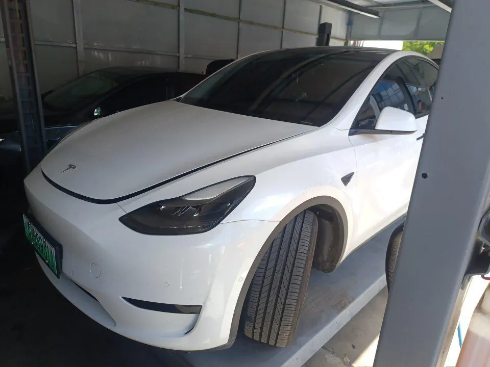打开图片灯箱:Tesla 2022 Model Y rear-wheel drive version (facelift) automatic gear