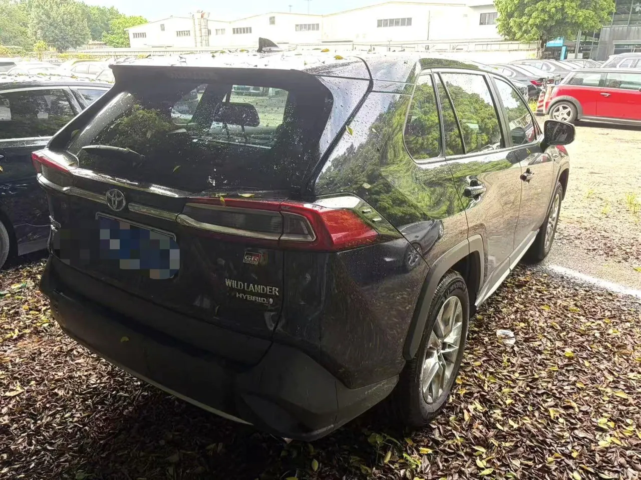 Toyota 2022 Weilanda Dual Engine 2.5 Stepless Four-wheel Drive Luxury PLUS Edition Automatic Gear 2
