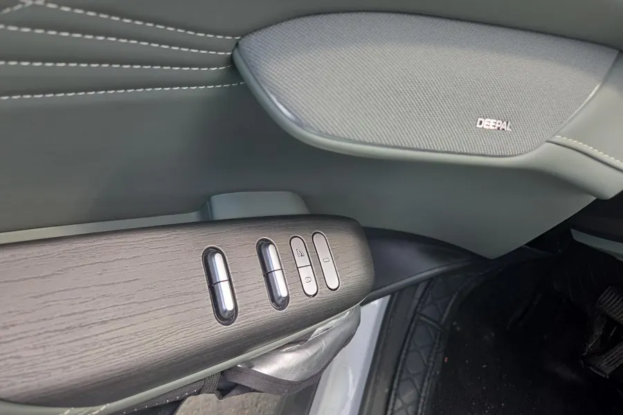 ChangAn Deepal 2024 S 07 520Max Pure Electric Edition Automatic Gear 3
