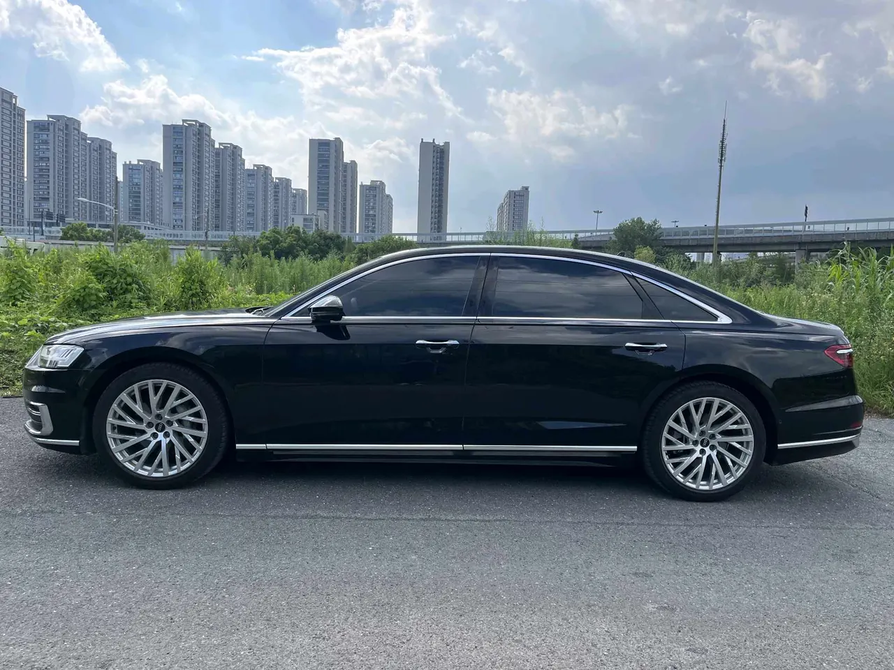 Audi A8L (Imported) 2021 A8L 48V 3.0TFSI 50TFSI Quattro Luxury Automatic Gear 3