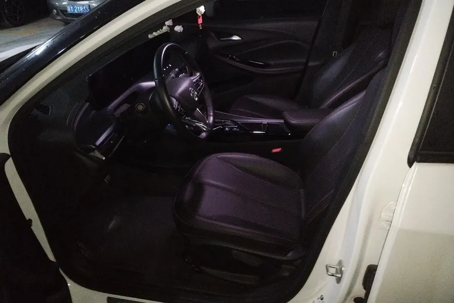 Buick 2023 Weilang GS Pro 1.5T Stepless Hunting Edition Automatic Gear 3