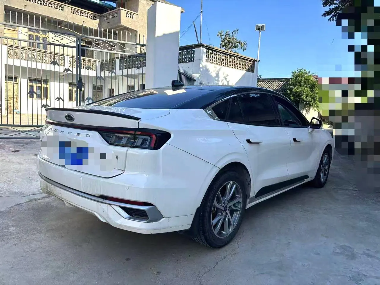 Ford 2022 Mondeo 2.0T EcoBoost 245 Luxury (Modified) Automatic Gear 6