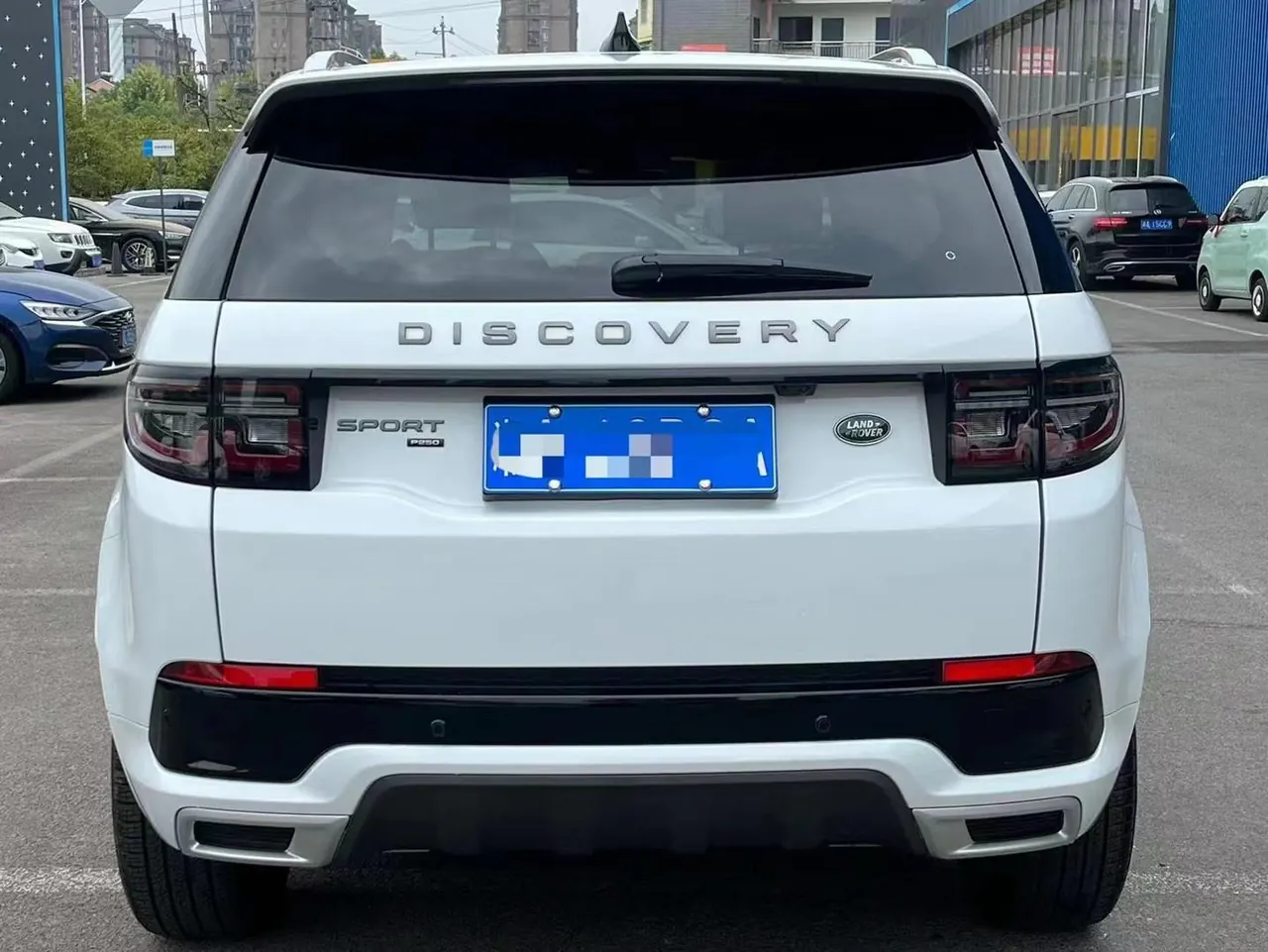 Land Rover 2022 Discovery Sports Edition 48V 2.0T 249PS R-Dynamic S Performance Edition Automatic Gear 5