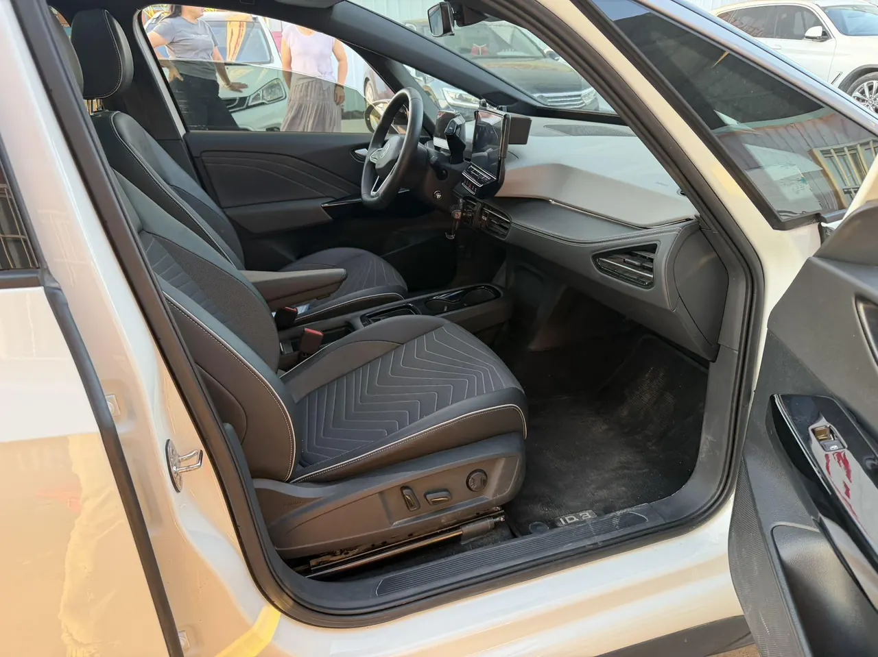 Volkswagen 2024 ID. 3 superior version of automatic transmission 2