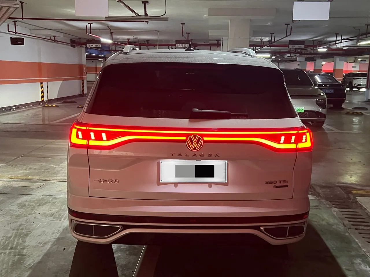 Volkswagen 2022 models range 2.0TSI 380TSI four-wheel drive R-Line extension version 7-seat automatic gear 4