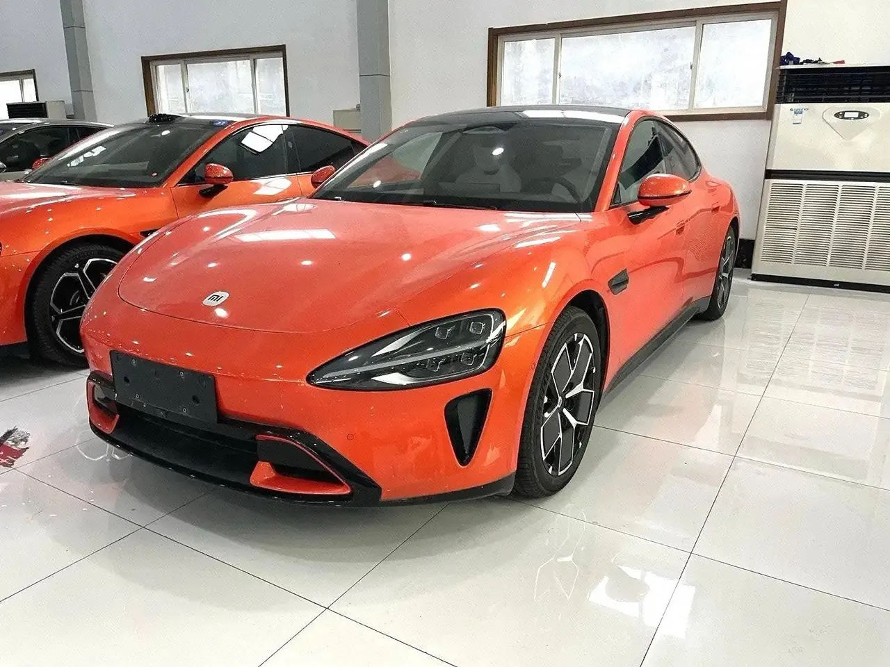 打开图片灯箱:MI 2024 SU 7 700km Rear Drive Long Endurance Smart Driving Edition Automatic Gear
