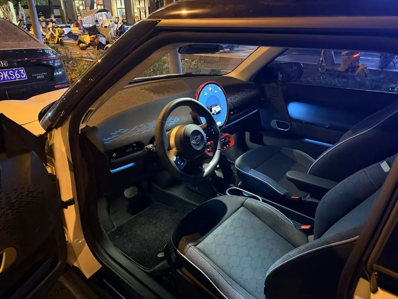 MINI 2026 Mini Cooper E 456km COOPER E Classic Automatic 2
