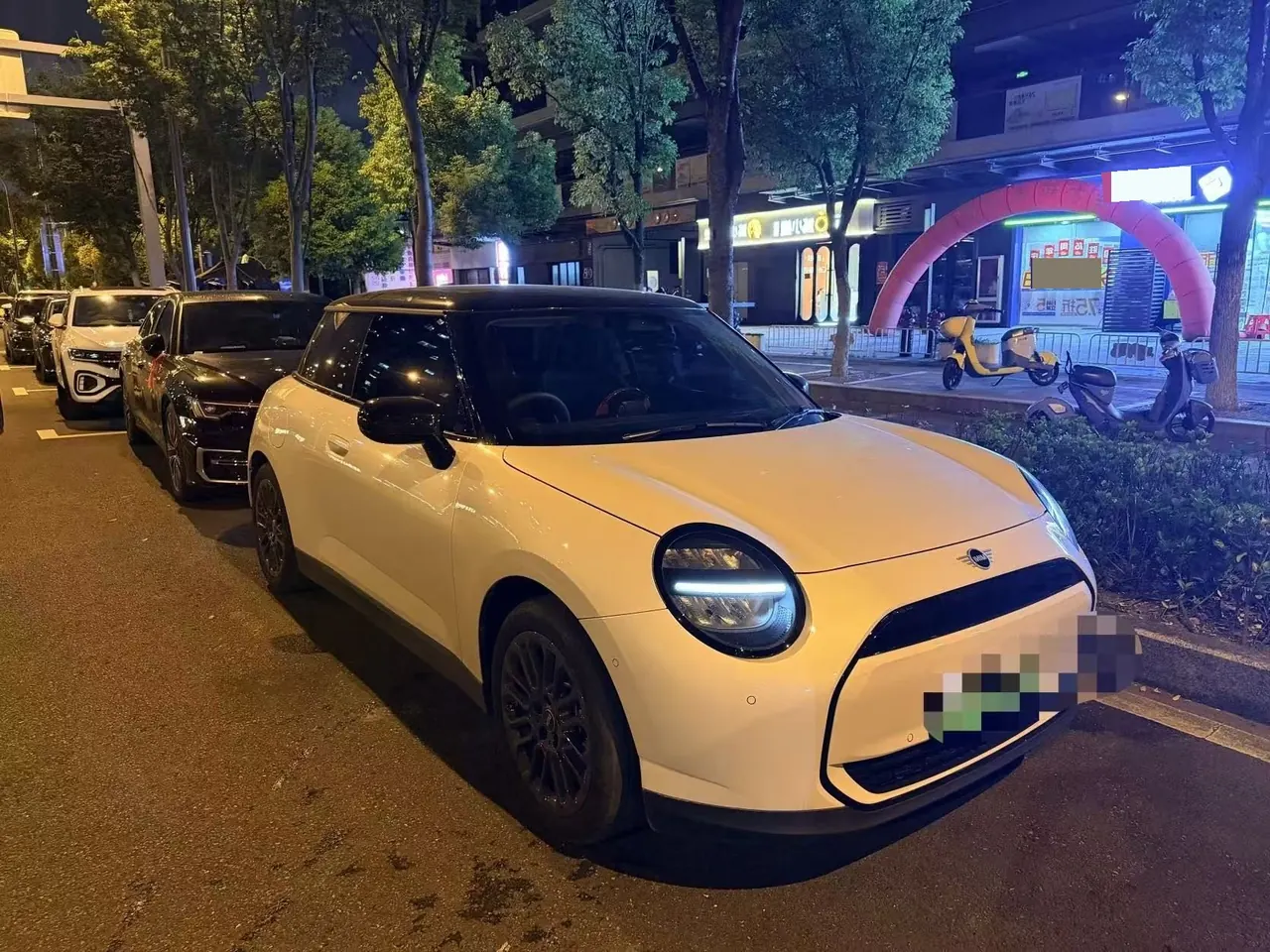 MINI 2026 Mini Cooper E 456km COOPER E Classic Automatic 4