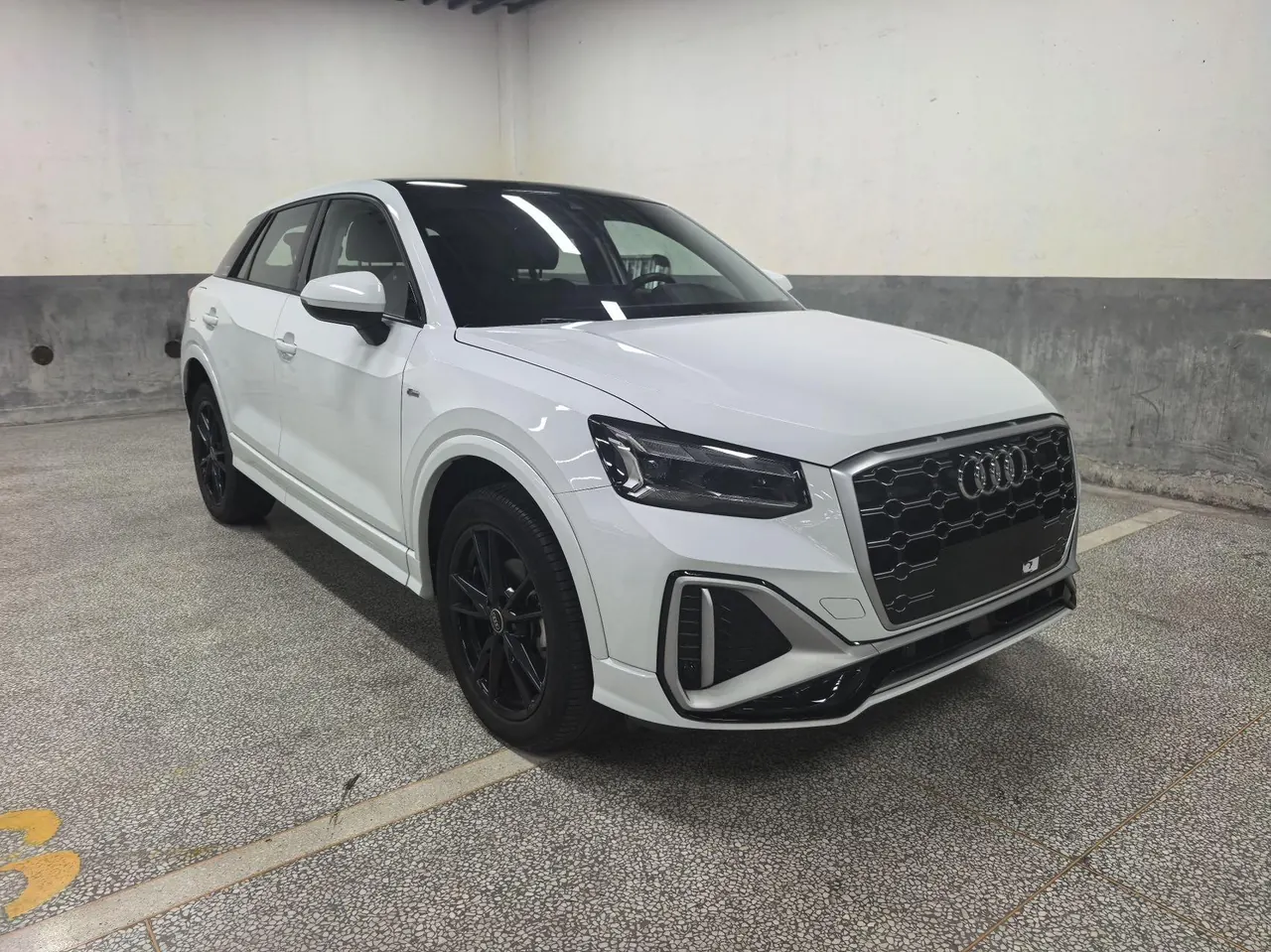 Audi 2023 Q2L 1.5TFSI 35TFSI Aggressive Dynamic Automatic 3