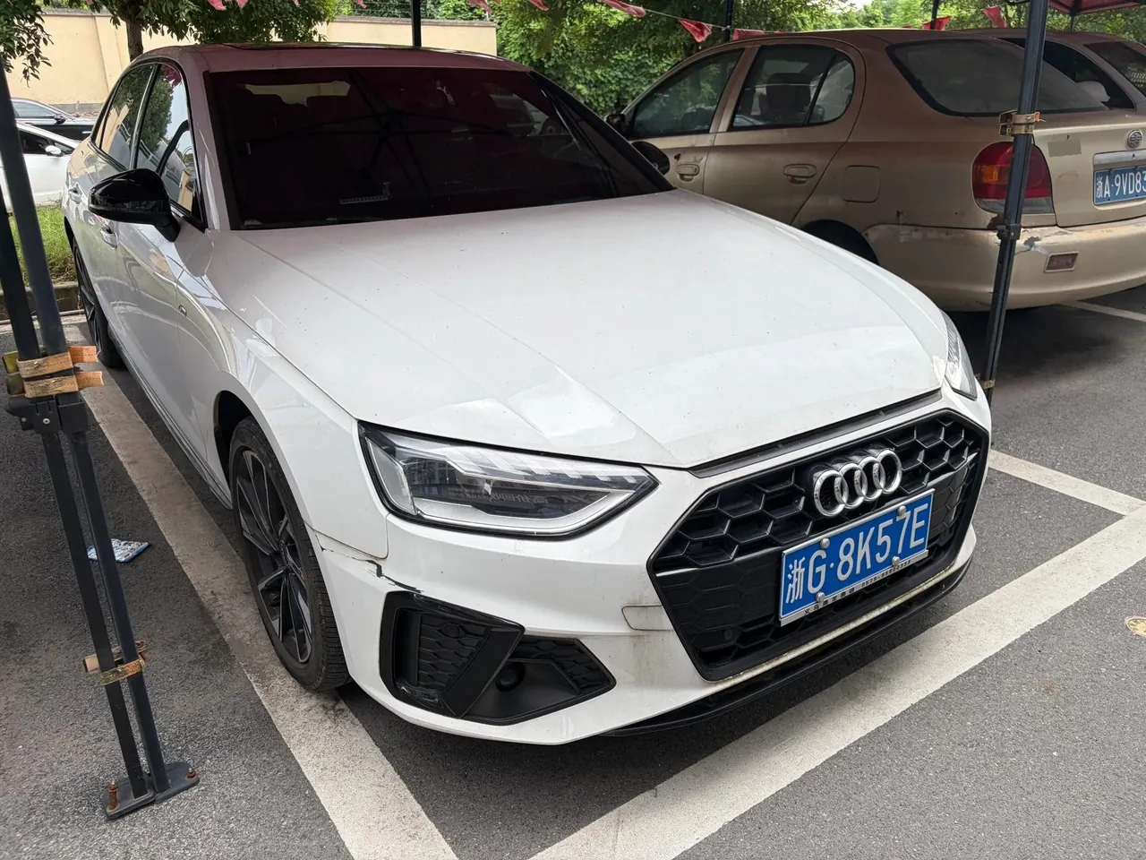 Audi 2023 A4L 2.0TFSI 40TFSI Deluxe Dynamic Automatic 3