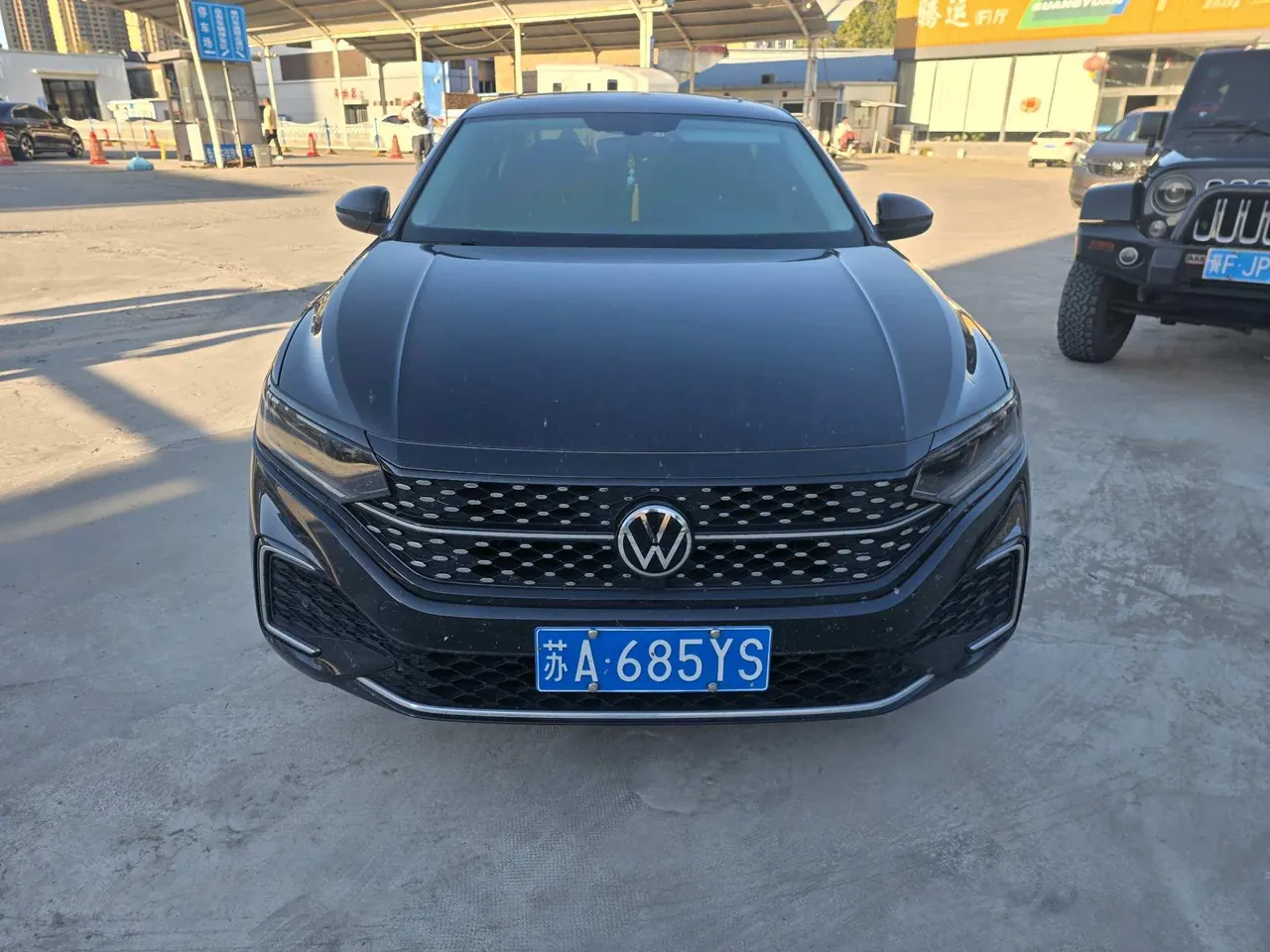 Volkswagen 2024 Passat 2.0TSI 330TSI Star Elite Edition Automatic Gear 2