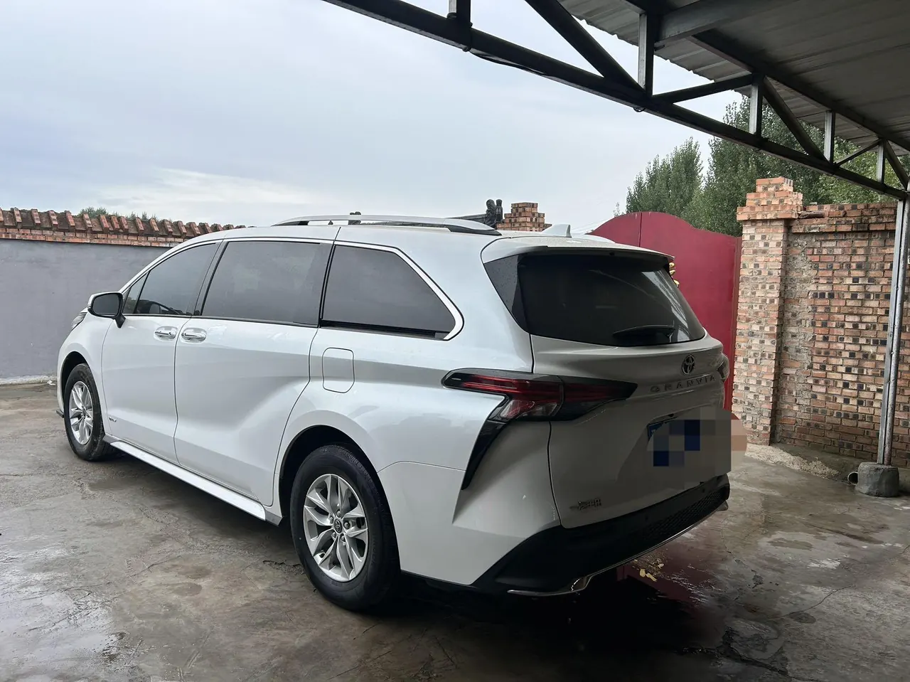 Toyota 2024 Grevia HYBRID 2.5 Stepless Comfort Edition Automatic Transmission 3
