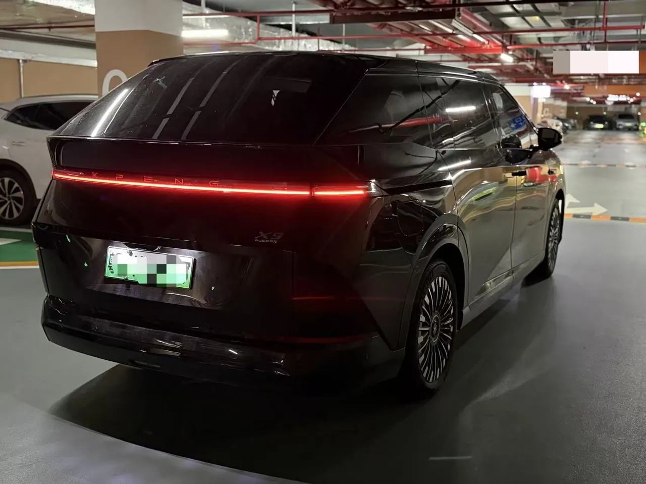 Xpeng 2026 X9 1602 Ultra Automatic 6