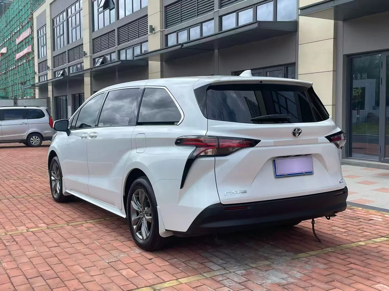 Toyota 2026 Sana 2.5 Stepless Two-Drive Comfort Edition Automatic Transmission 8